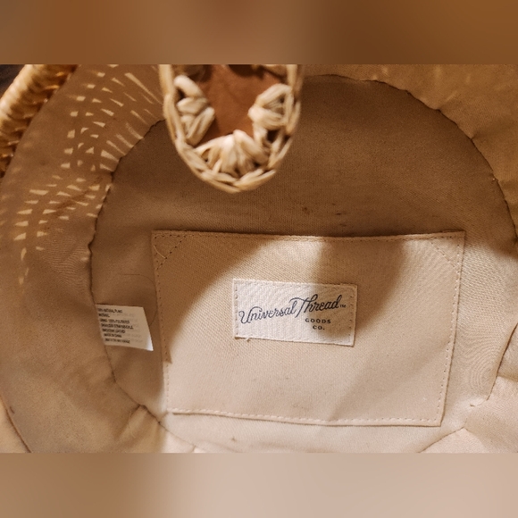 Universal Thread Rattan Cross Body Bag - Picture 3 of 7